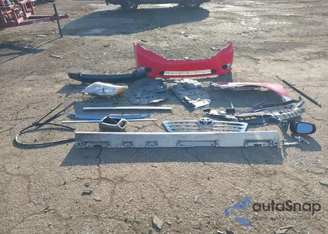 2011 Toyota Avalon Limited z USA, uszkodzony, nr VIN 4T1BK3DB9BU413784